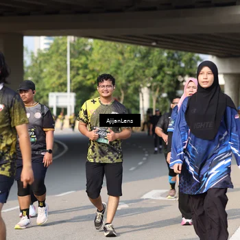 Runner Photo 6385895