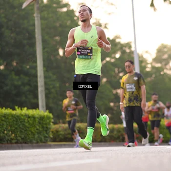 Runner Photo 6385896