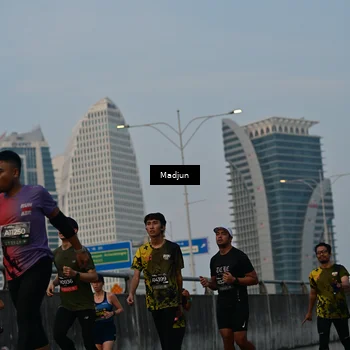 Runner Photo 6385897