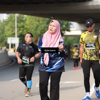 Runner Photo 6385913