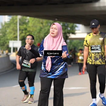 Runner Photo 6385924