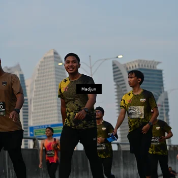 Runner Photo 6385930