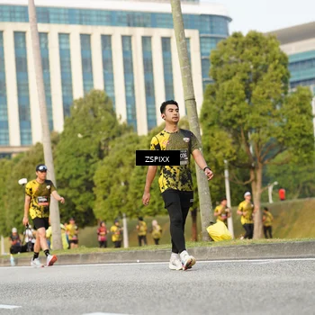 Runner Photo 6385932
