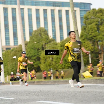 Runner Photo 6385937