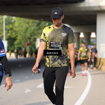 Runner Photo 6385942