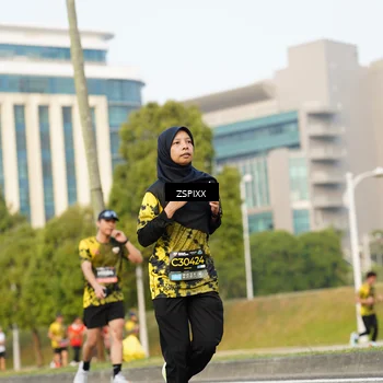 Runner Photo 6385955