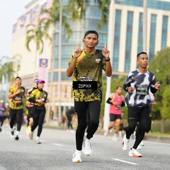 Runner Photo 6385977