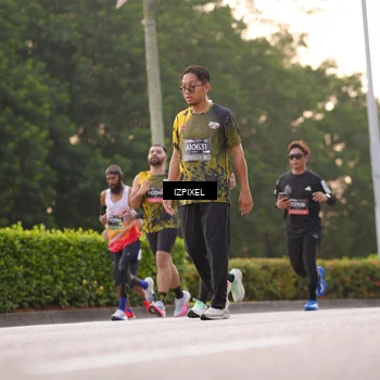 Runner Photo 6386018