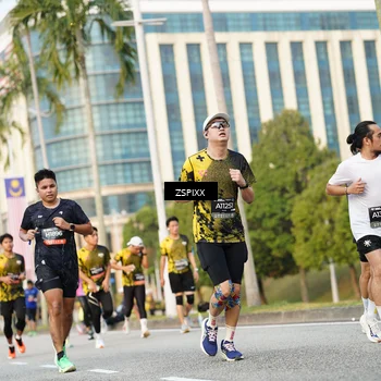 Runner Photo 6386058