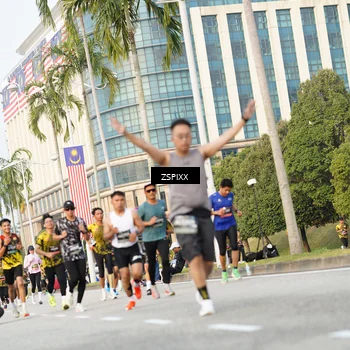 Runner Photo 6386191