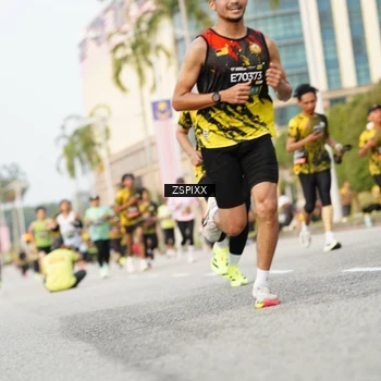 Runner Photo 6386229
