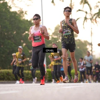 Runner Photo 6386316