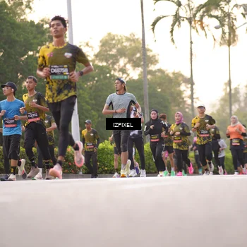 Runner Photo 6386325