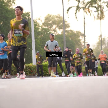 Runner Photo 6386338