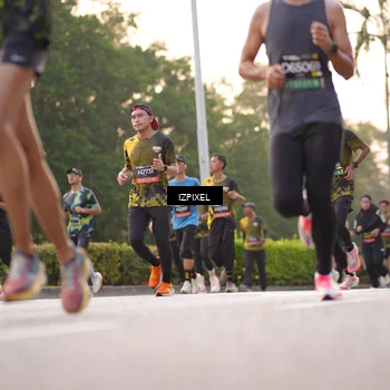 Runner Photo 6386369