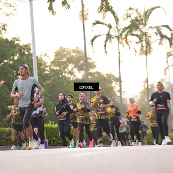 Runner Photo 6386380