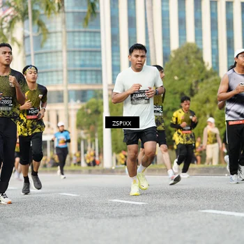 Runner Photo 6386392