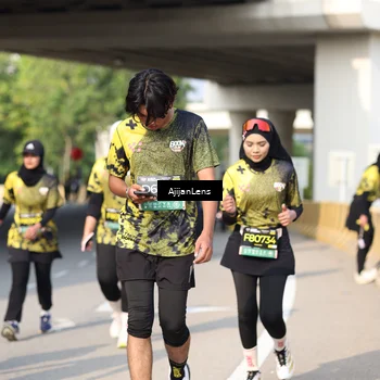 Runner Photo 6386393