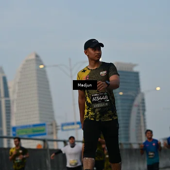 Runner Photo 6386411