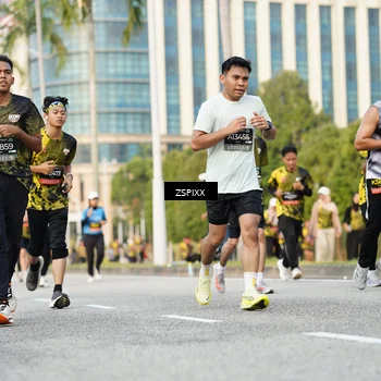 Runner Photo 6386414