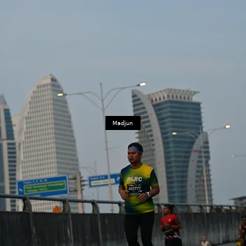 Runner Photo 6386420