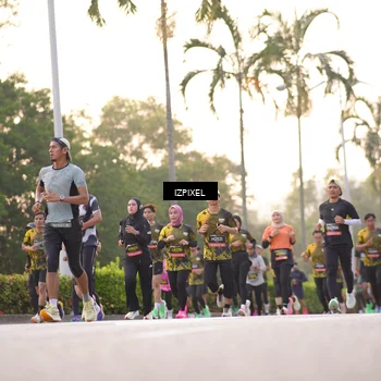 Runner Photo 6386440