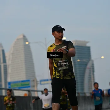 Runner Photo 6386455
