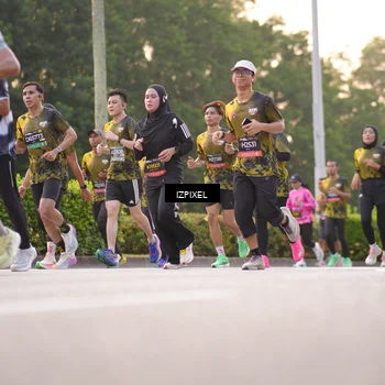 Runner Photo 6386472