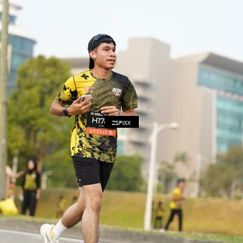 Runner Photo 6386494