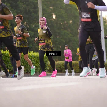 Runner Photo 6386554