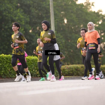 Runner Photo 6386641