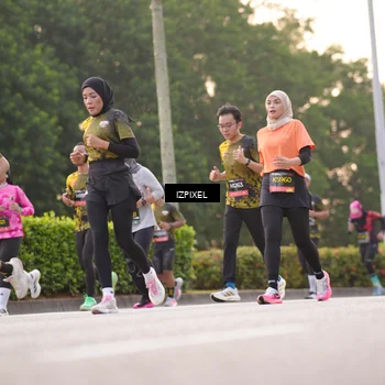Runner Photo 6386660