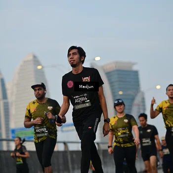 Runner Photo 6386661