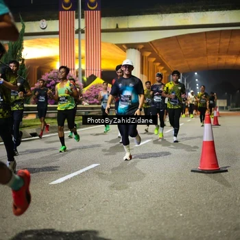 Runner Photo 6386701