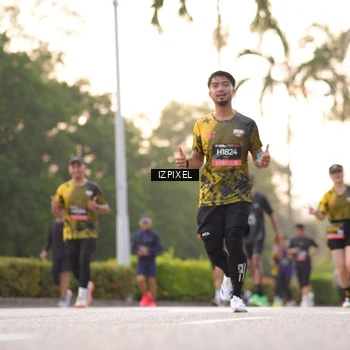 Runner Photo 6386704