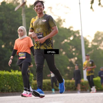 Runner Photo 6386729