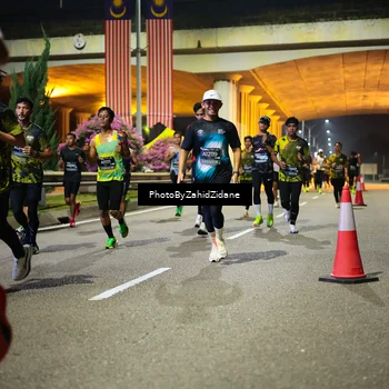 Runner Photo 6386775