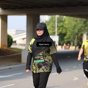 Runner Photo 6386804