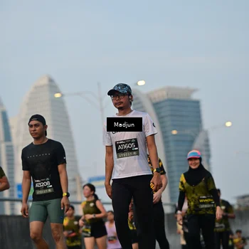 Runner Photo 6386812