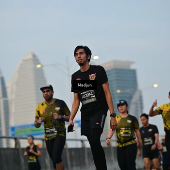 Runner Photo 6386914