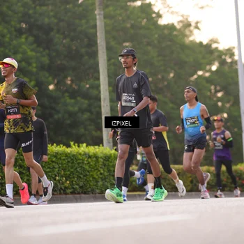 Runner Photo 6386915