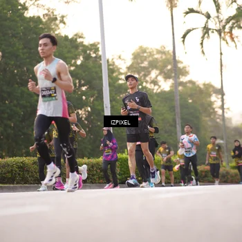 Runner Photo 6386962