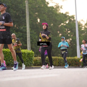 Runner Photo 6387000