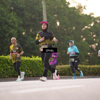 Runner Photo 6387019