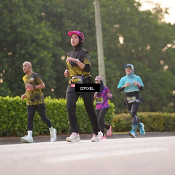 Runner Photo 6387033