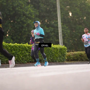 Runner Photo 6387076