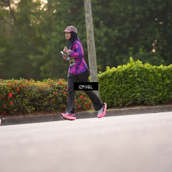 Runner Photo 6387125