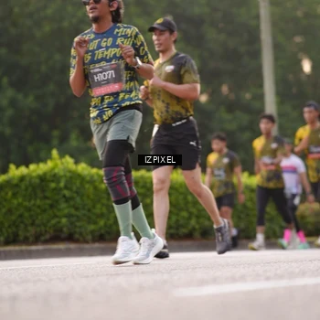 Runner Photo 6387188