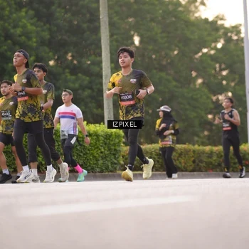 Runner Photo 6387227