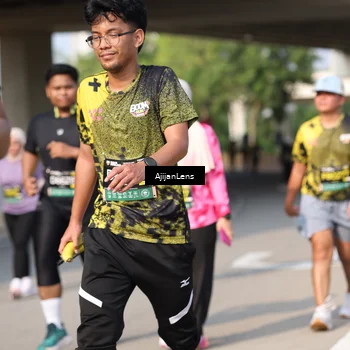 Runner Photo 6387253